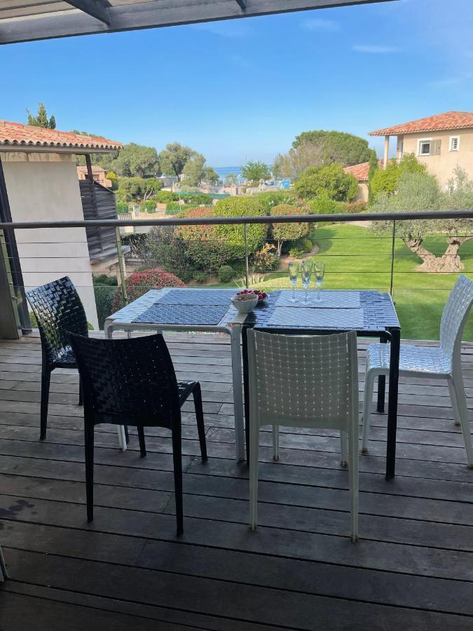 Apartamento La Corse Les Pieds Dans L'Eau Pinarellu Exterior foto
